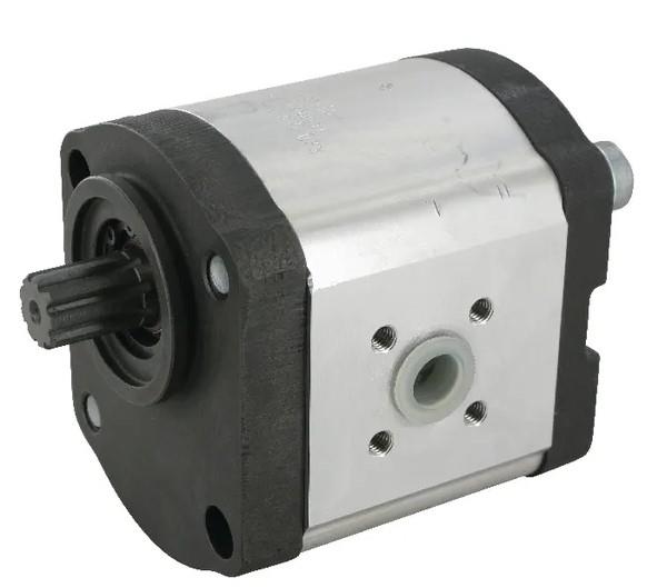 ČRPALKA HIDRAVLIKE LEVA 20A8.2X205 8.2L