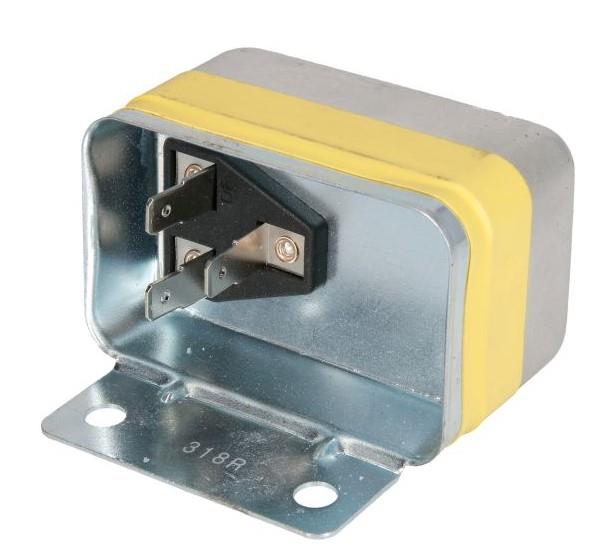 REGULATOR NAPETOSTI zunanji tip BOSCH 14V