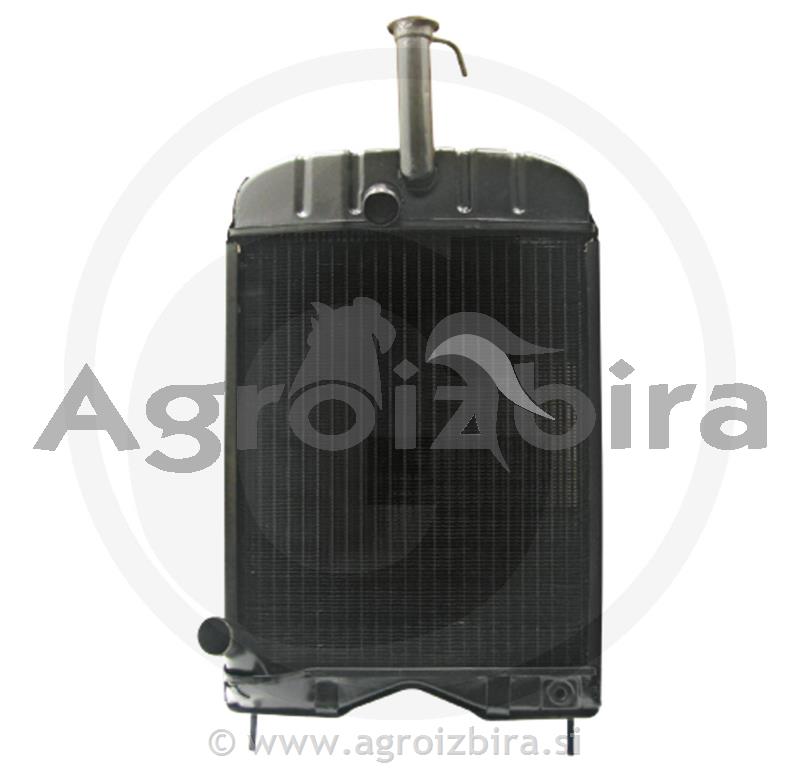 HLADILNIK VODE MASSEY FERGUSON 255