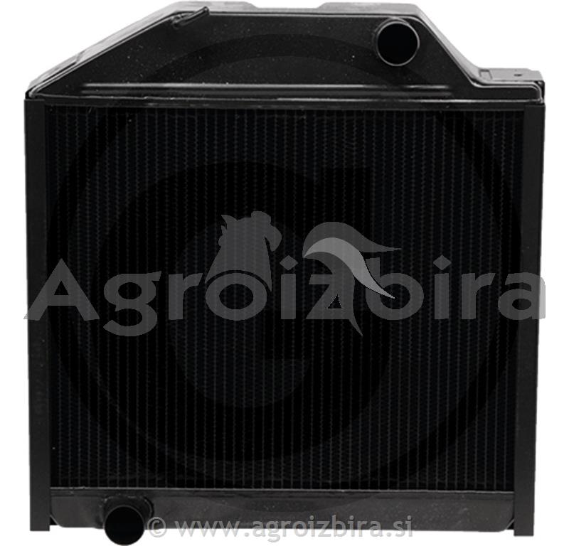 HLADILNIK VODE MF 4435 VALTRA