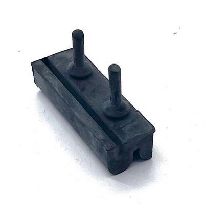 GUMICA POKROVA MOTORJA L=50 b=20 ŠTORE 402 - 404 - 502 - 504 UTB 445